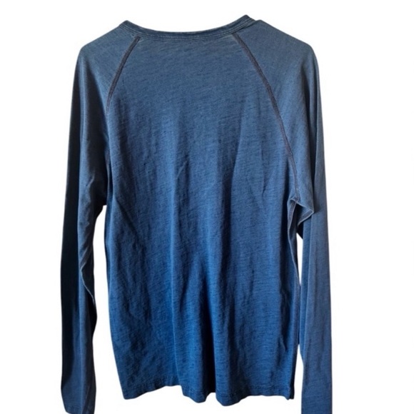 Todd Snyder Navy Casual Top Henley - Picture 2 of 6